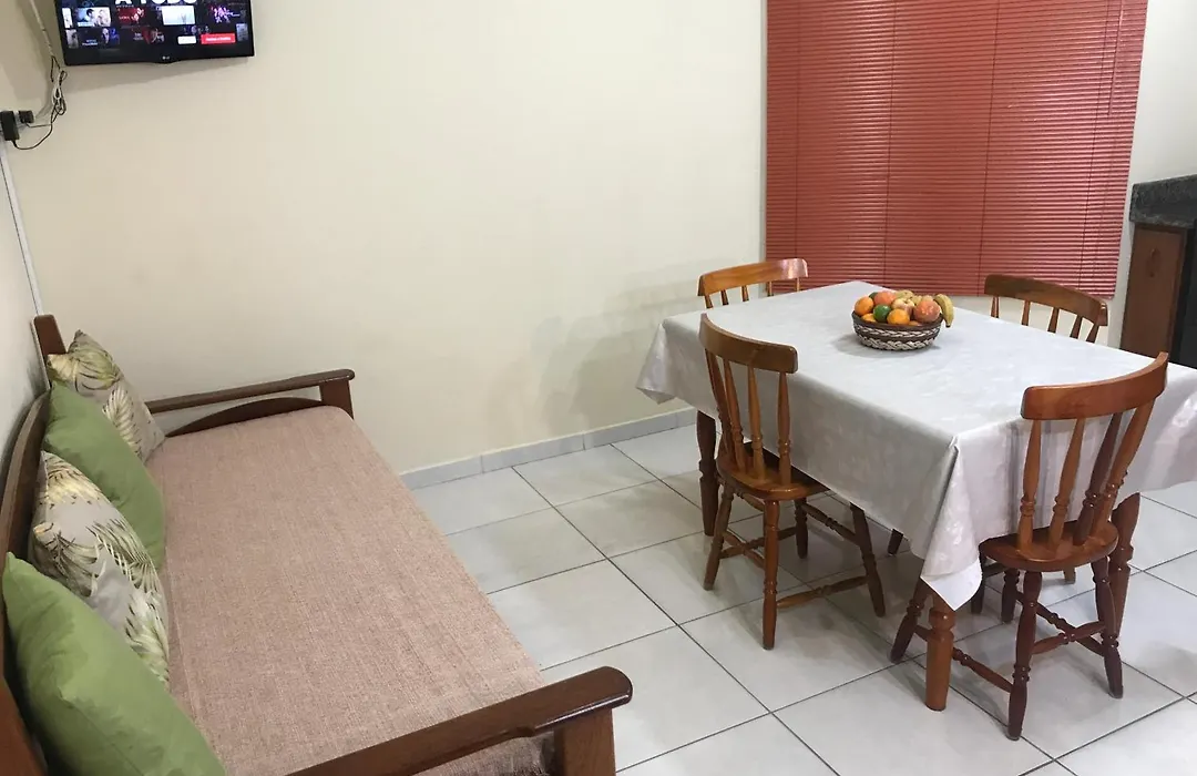 Regina Del Mare Residence Apartamentos completos para até 05 pessoas a 50 metros da praia-1